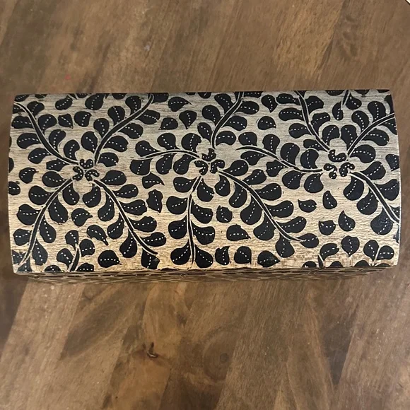 Handcrafted Wooden Box with Black Leaf Design - Picture 2 of 5